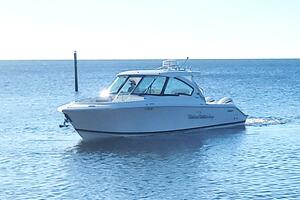 32ft Pursuit Yacht For Sale