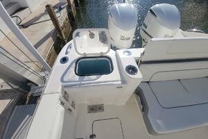 32ft Pursuit Yacht For Sale