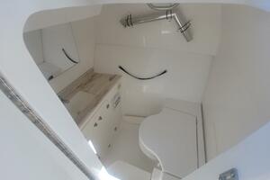 32ft Pursuit Yacht For Sale