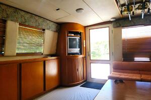 Trophy Hunter 50ft Bertram Yacht For Sale