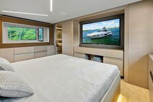 NIKI 70ft Pershing Yacht For Sale