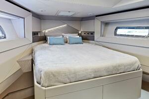 NIKI 70ft Pershing Yacht For Sale