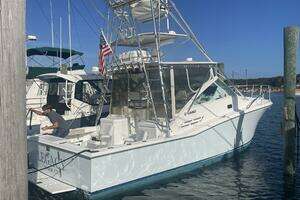 2000 Cabo 31 Express thumbnail 4