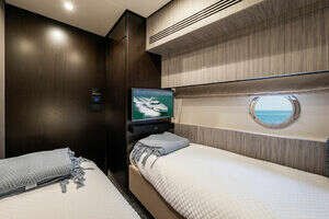 2022 Azimut 55 FLY thumbnail 29