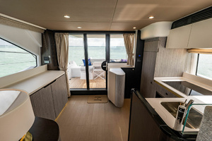 55FT (16.76M) AZIMUT