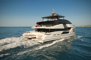 CAT 110 yacht for sale
