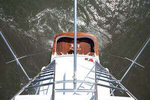 2015 Ocean Yachts 64 Convertible thumbnail 21
