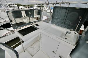 RUMBLE BEE Worth Avenue Yachts