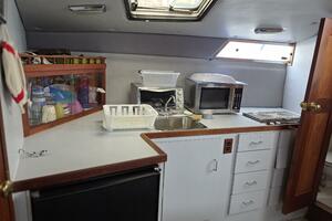 31ft Prowler Yacht For Sale