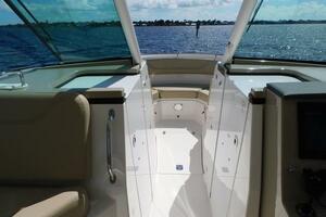32ft Pursuit Yacht For Sale