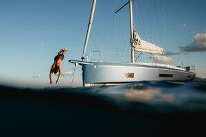 2026 Beneteau Oceanis 47 thumbnail 19