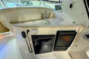 2002 Rinker 342 Fiesta Vee thumbnail 14