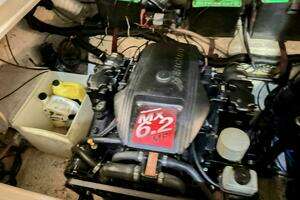 2002 Rinker 342 Fiesta Vee thumbnail 32