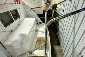40ft Carver Yacht For Sale