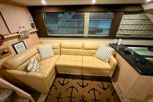 40ft Carver Yacht For Sale