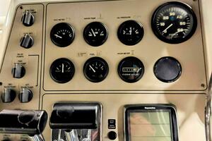 40ft Carver Yacht For Sale