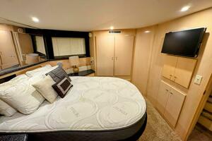 40ft Carver Yacht For Sale