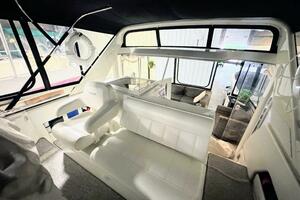 40ft Carver Yacht For Sale