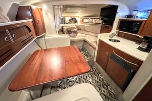 28ft Sea Ray Yacht For Sale