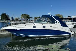 28ft Sea Ray Yacht For Sale