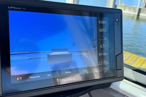 28ft Sea Ray Yacht For Sale