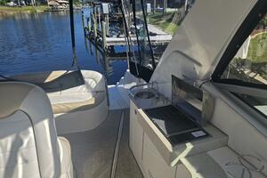 Gib N Tone 35ft Sea Ray Yacht For Sale