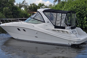 Gib N Tone 33ft Sea Ray Yacht For Sale