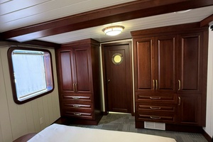 ANNE S PIERCE 120ft Glovertown Sy Yacht For Sale