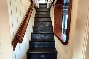 ANNE S PIERCE 120ft Glovertown Sy Yacht For Sale