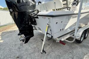 22ft Twin Vee Yacht For Sale