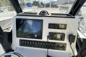 22ft Twin Vee Yacht For Sale