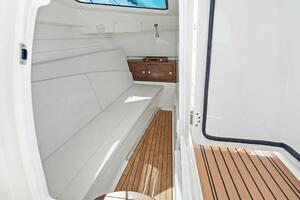 MARMARA 32ft Boston Whaler Yacht For Sale