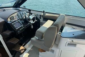 35ft Regal Yacht For Sale