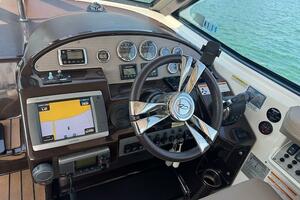 35ft Regal Yacht For Sale