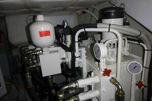 Habeas Orcas 62ft Pershing Yacht For Sale