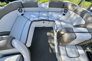 24ft Yamaha Boats Yacht For Sale