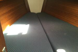 32ft J Boats Yacht For Sale