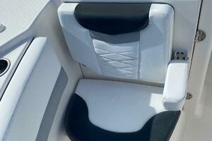 31ft Robalo Yacht For Sale