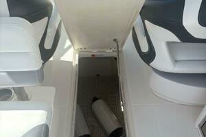 31ft Robalo Yacht For Sale