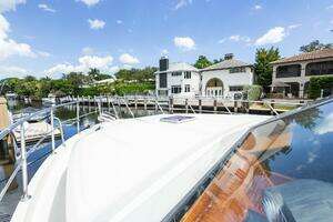 2005 Ocean Alexander Raised Pilothouse Flybridge Sedan thumbnail 43