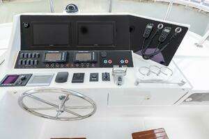 2005 Ocean Alexander Raised Pilothouse Flybridge Sedan thumbnail 26