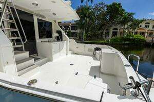 2005 Ocean Alexander Raised Pilothouse Flybridge Sedan thumbnail 41