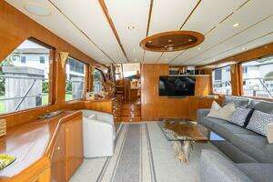 2005 Ocean Alexander Raised Pilothouse Flybridge Sedan thumbnail 4