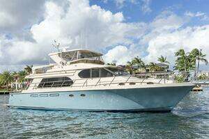 2005 Ocean Alexander Raised Pilothouse Flybridge Sedan thumbnail 1