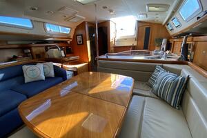Dolce Vita 41ft Hunter Yacht For Sale
