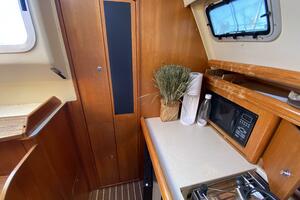 Dolce Vita 41ft Hunter Yacht For Sale