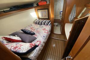 Dolce Vita 41ft Hunter Yacht For Sale