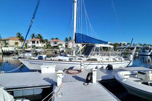 Kindred Spirit 43ft Morgan Yacht For Sale