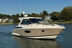 42FT (12.9M) REGAL Worth Avenue Yachts