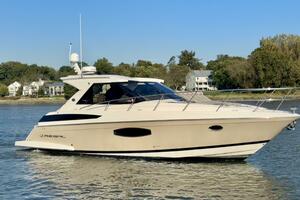 42ft Regal Yacht For Sale